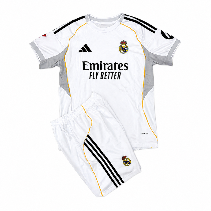 Conjunto deportivo Real Madrid - Camisa y pantaloneta